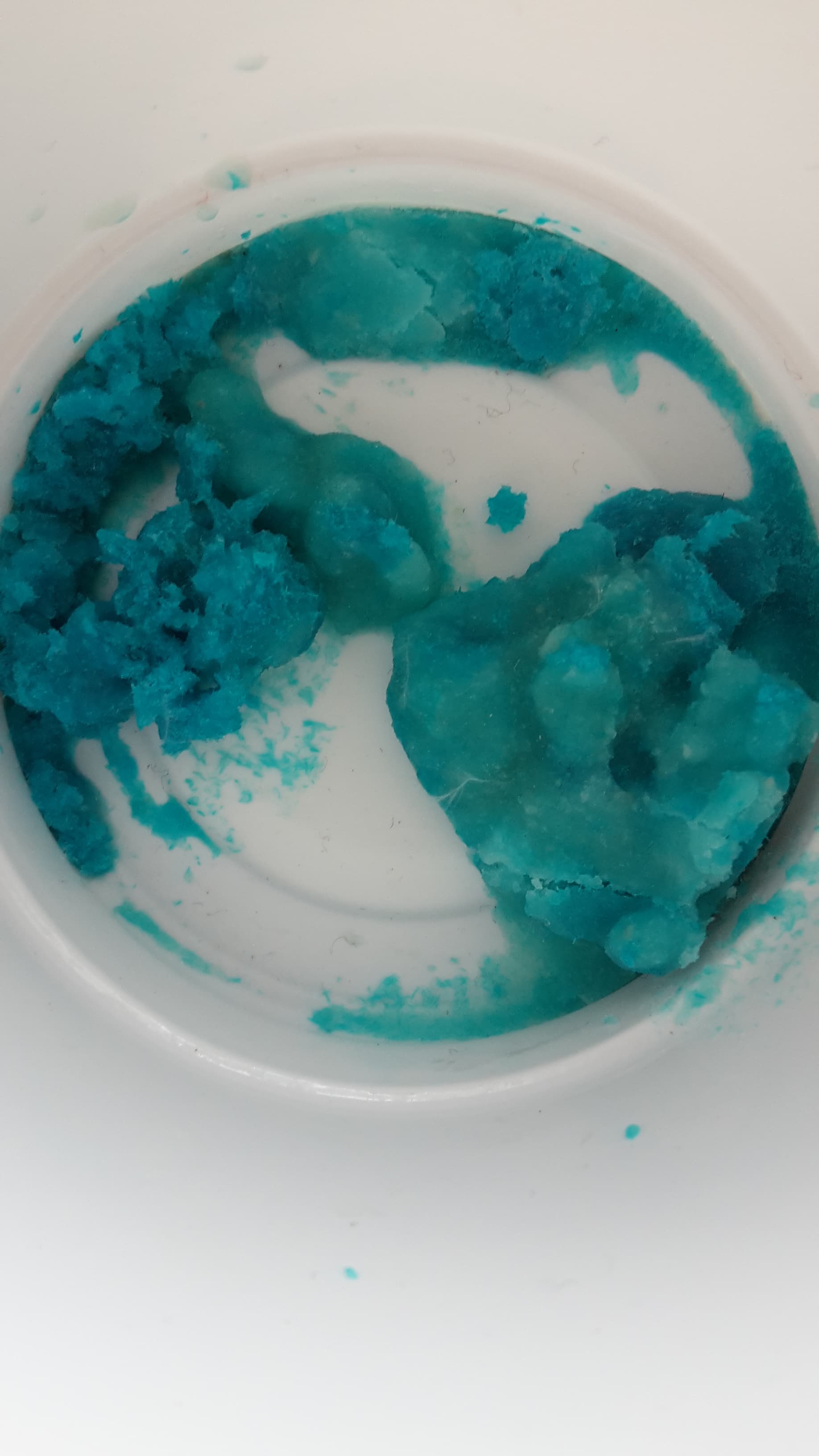 Hidróxido cúprico sólido